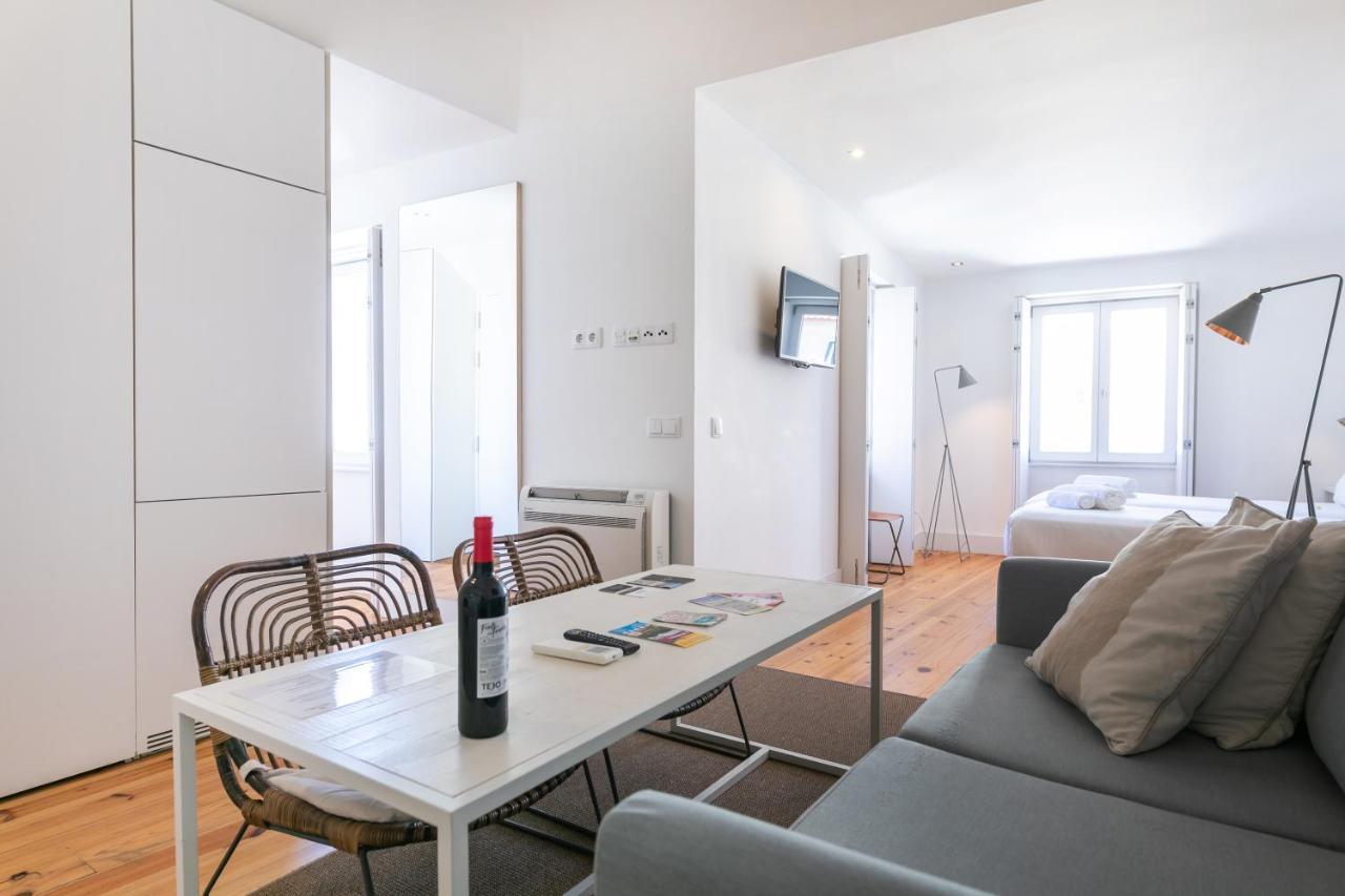 Apartment Five Stars Combro 77