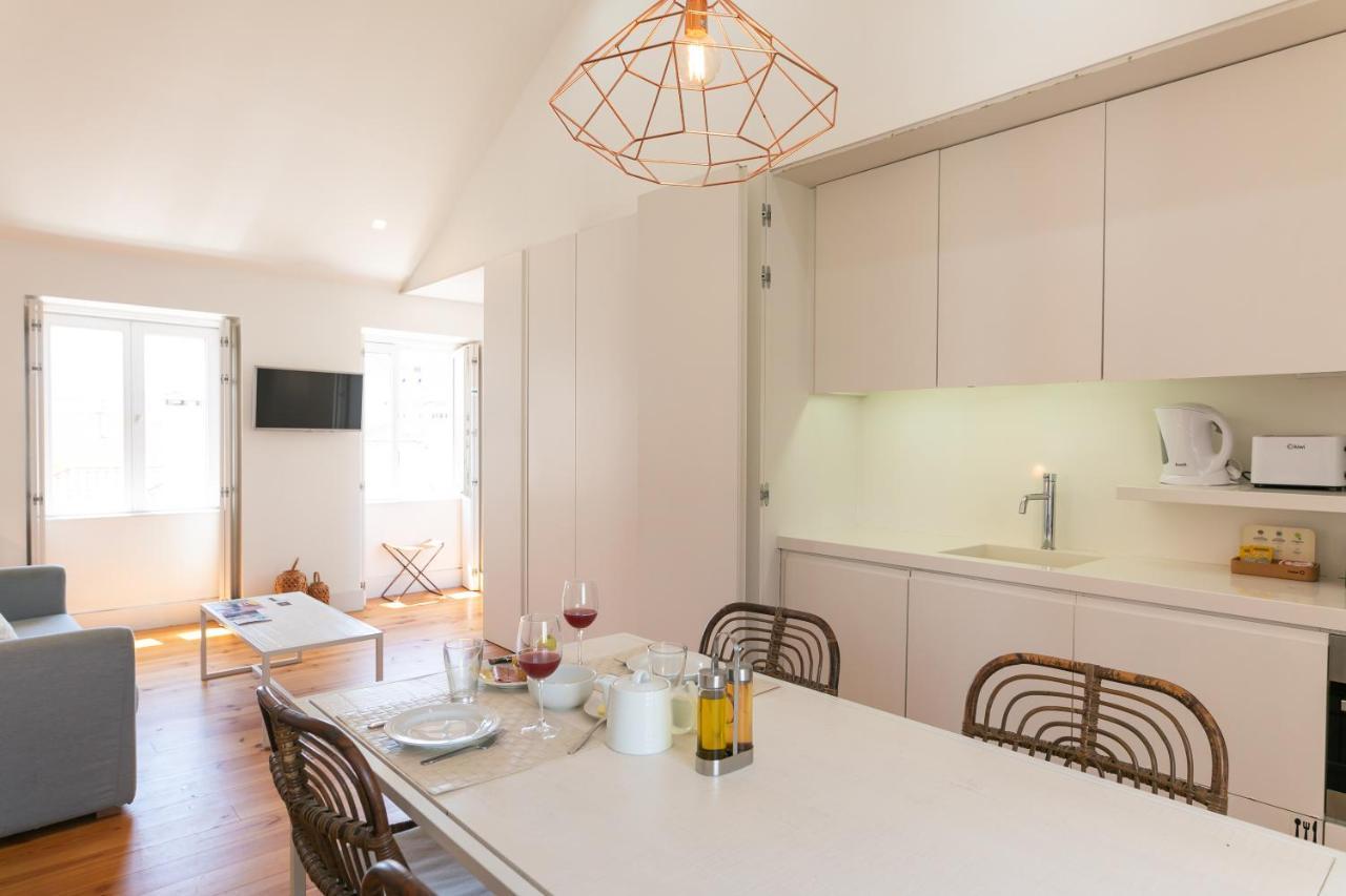 Five Stars Combro 77 * Lisbon